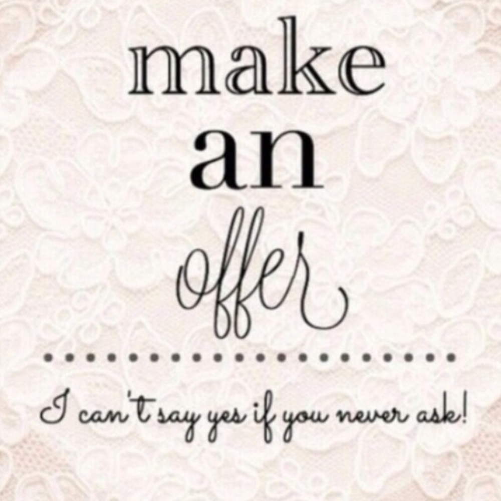 Please feel free to make an offer 🦄🎉💕👑